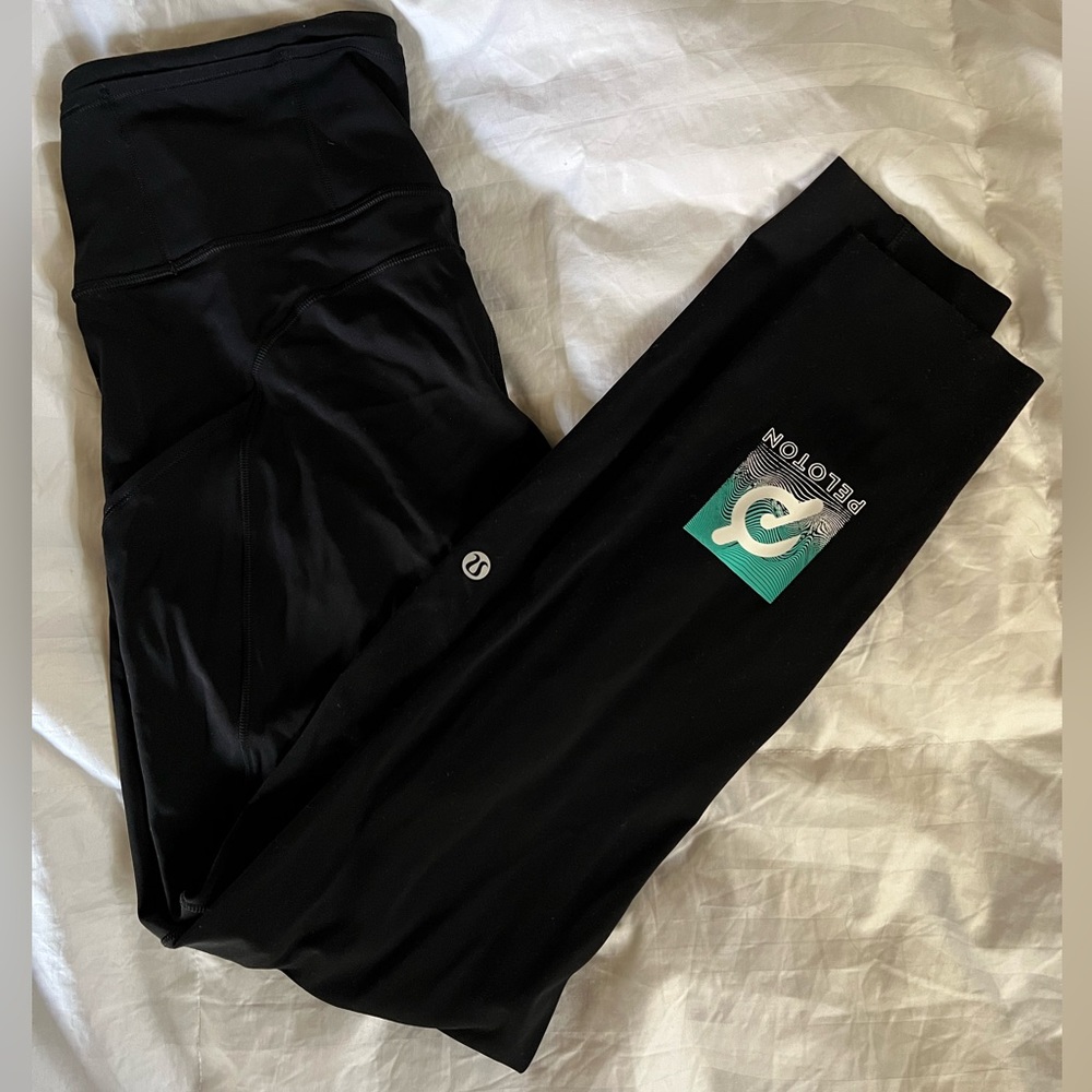 Lululemon Fast and Free Leggings Peloton Edition